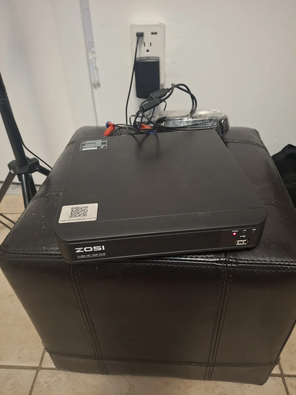 Black H.264 720P DVR Video Recorder